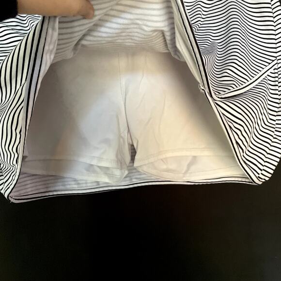 Soybu black white patterned skort skirt pockets women's size L workout skirt - Picture 3 of 6